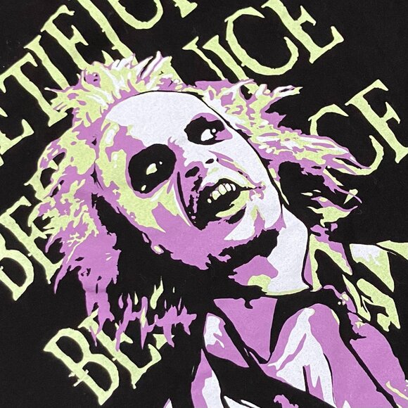 NEW! Hot Topic Beetlejuice T-shirt - XL - Picture 1 of 3